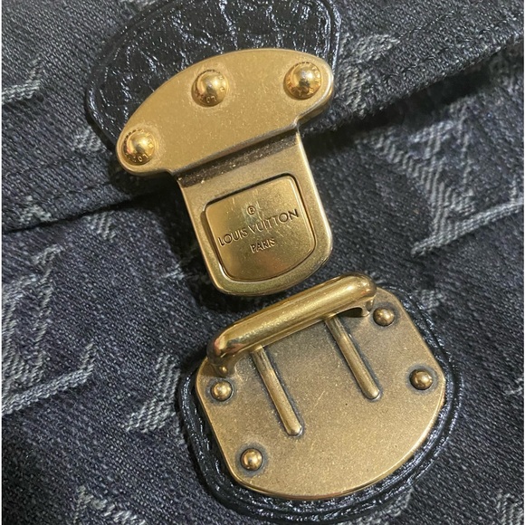 Louis Vuitton Amelia Wallet - Picture 3 of 4